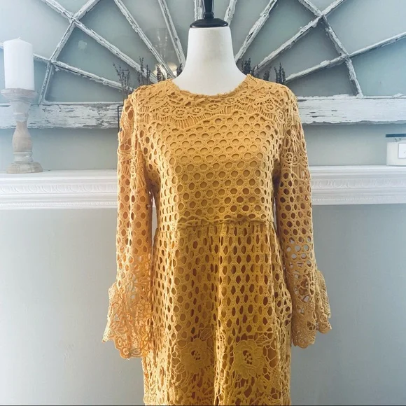 Orange Creek Mustard Lace Midi Dress Size Small - Picture 7 of 16